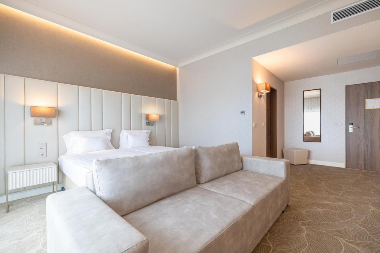 סגד Hotel Gerardus מראה חיצוני תמונה