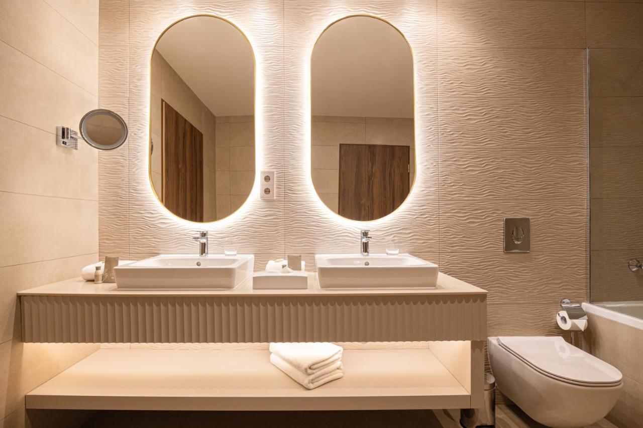 סגד Hotel Gerardus מראה חיצוני תמונה